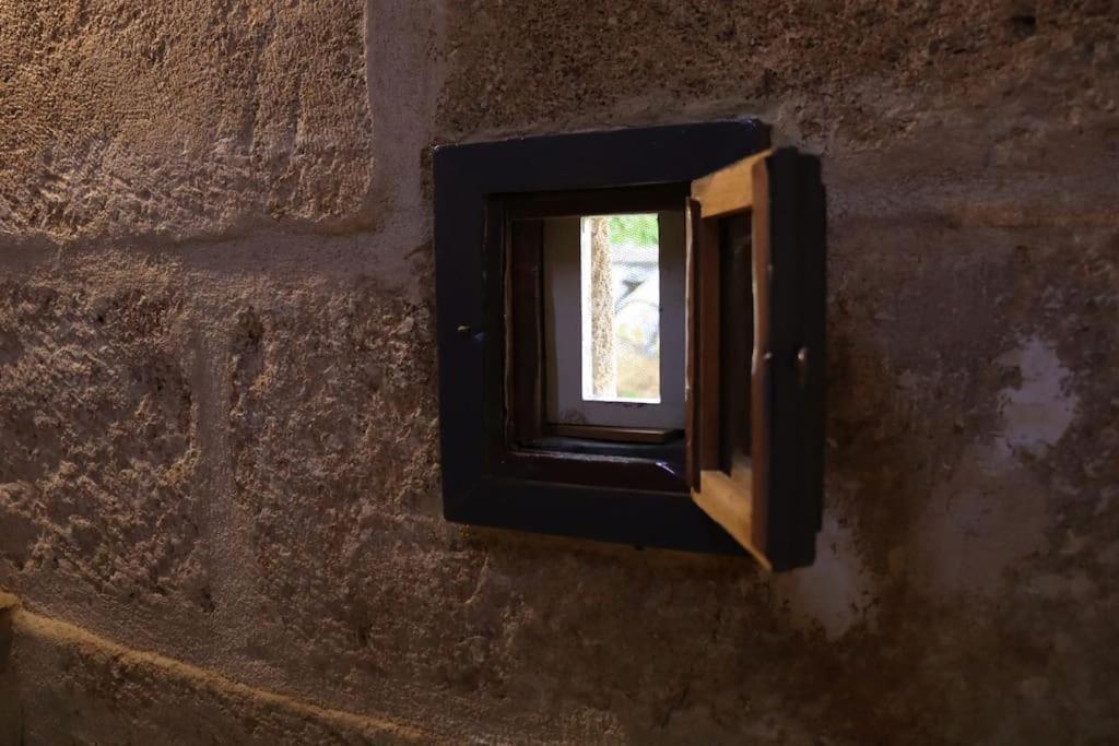 Entre Uzes Et Le Pont-Du-Gard Le Logis D'Autrefois Apartment Castillon-du-Gard Luaran gambar